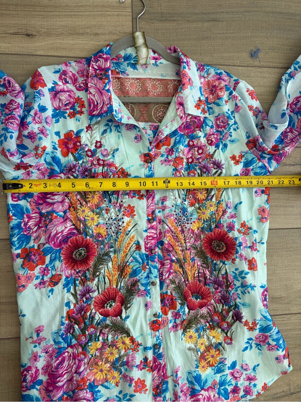 Arrata Silent Journey Floral Embroidered Long Sleeve Button Down Boho Blouse L - Picture 10 of 10